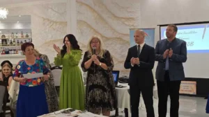 Mai mulți dascăli bihoreni au fost premiați pentru activitatea la catedră-296