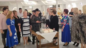 Mai mulți dascăli bihoreni au fost premiați pentru activitatea la catedră-317