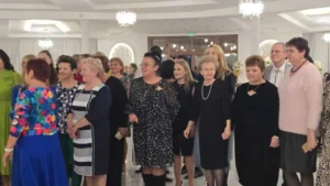 Mai mulți dascăli bihoreni au fost premiați pentru activitatea la catedră-324