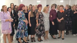 Mai mulți dascăli bihoreni au fost premiați pentru activitatea la catedră-325