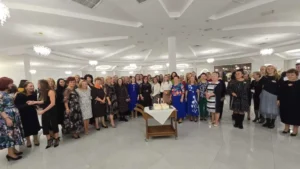 Mai mulți dascăli bihoreni au fost premiați pentru activitatea la catedră-330