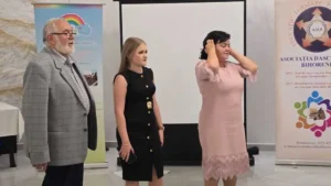 Mai mulți dascăli bihoreni au fost premiați pentru activitatea la catedră-332