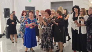Mai mulți dascăli bihoreni au fost premiați pentru activitatea la catedră-337