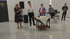 Mai mulți dascăli bihoreni au fost premiați pentru activitatea la catedră-347