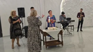 Mai mulți dascăli bihoreni au fost premiați pentru activitatea la catedră-349