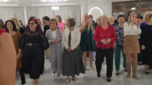 Mai mulți dascăli bihoreni au fost premiați pentru activitatea la catedră-365