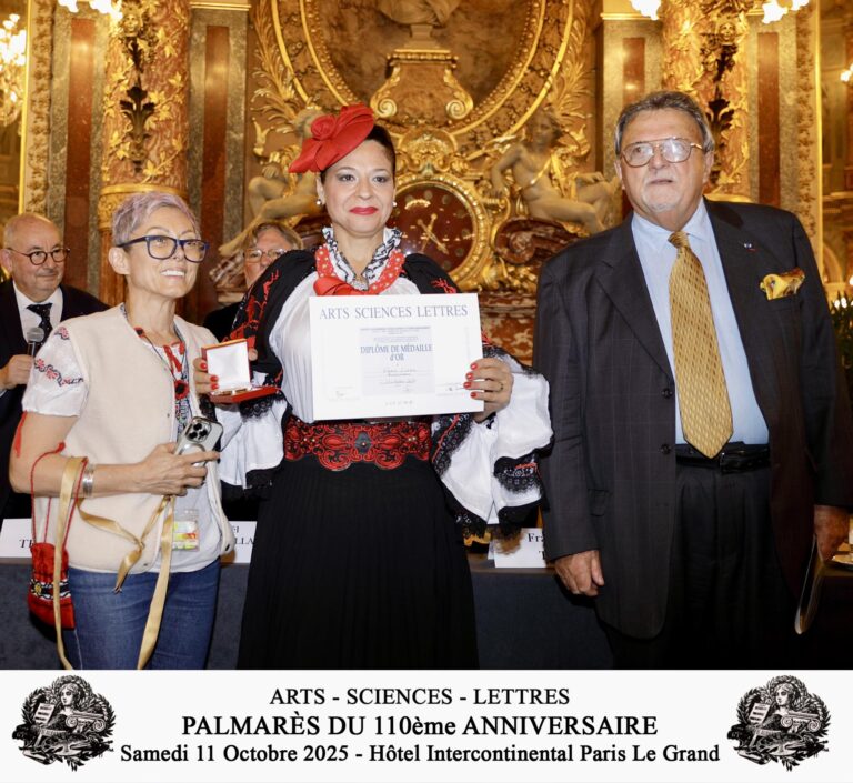 „Prințesa naiului”, Oana Lianu, medaliată cu Aur la Paris pentru întreaga carieră artistică