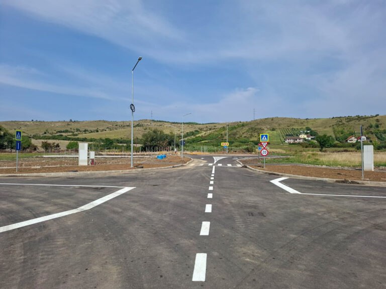 Peste 95% stadiul lucrărilor la parcurile de specializare inteligentă din Marghita și Aleșd. Parcul din Beiuș, la peste 60%