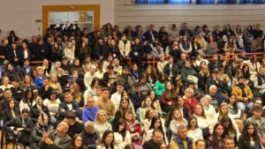 Universitatea din Oradea a deschis noul an pe acordurile propriului imn-06
