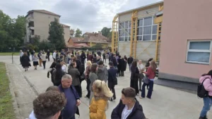 Universitatea din Oradea a deschis noul an pe acordurile propriului imn-102