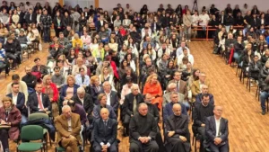 Universitatea din Oradea a deschis noul an pe acordurile propriului imn-11