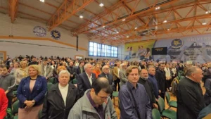 Universitatea din Oradea a deschis noul an pe acordurile propriului imn-116