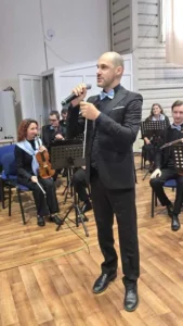 Universitatea din Oradea a deschis noul an pe acordurile propriului imn-129