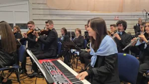 Universitatea din Oradea a deschis noul an pe acordurile propriului imn-134