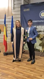 Universitatea din Oradea a deschis noul an pe acordurile propriului imn-173
