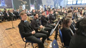 Universitatea din Oradea a deschis noul an pe acordurile propriului imn-18