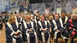Universitatea din Oradea a deschis noul an pe acordurile propriului imn-202
