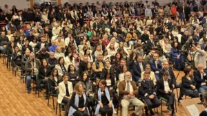 Universitatea din Oradea a deschis noul an pe acordurile propriului imn-210