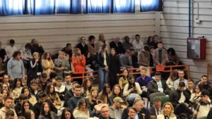 Universitatea din Oradea a deschis noul an pe acordurile propriului imn-220