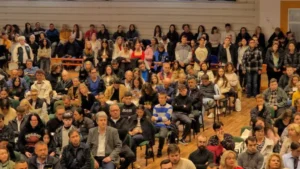 Universitatea din Oradea a deschis noul an pe acordurile propriului imn-240
