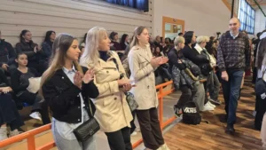 Universitatea din Oradea a deschis noul an pe acordurile propriului imn-33