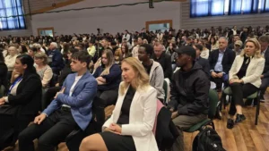Universitatea din Oradea a deschis noul an pe acordurile propriului imn-49