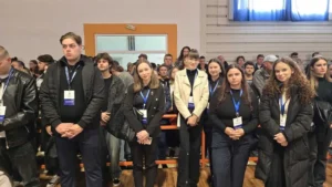 Universitatea din Oradea a deschis noul an pe acordurile propriului imn-65