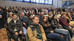 Universitatea din Oradea a deschis noul an pe acordurile propriului imn-68