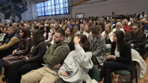 Universitatea din Oradea a deschis noul an pe acordurile propriului imn-79
