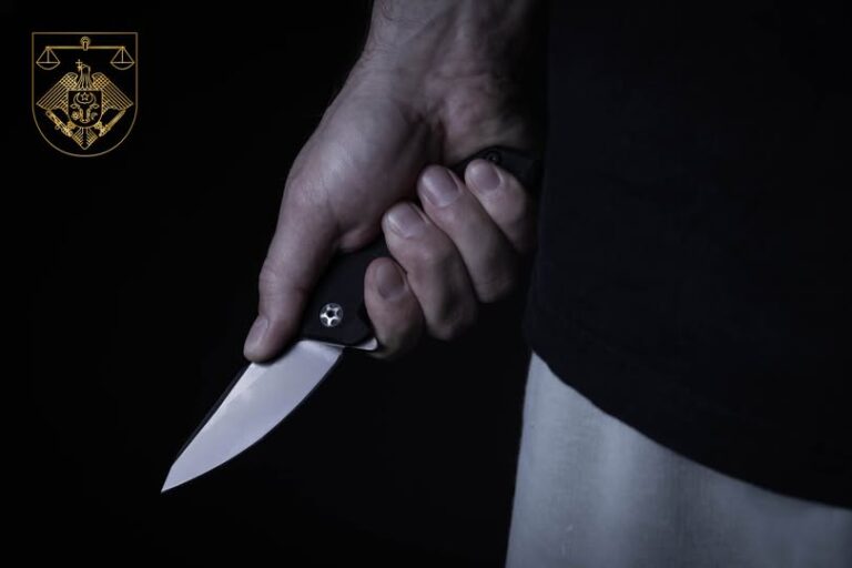 Orădean rănit cu cuțitul după o ceartă cu trei tineri pe trotinetă