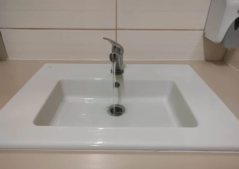 Se oprește apa în mai multe localități din Bihor