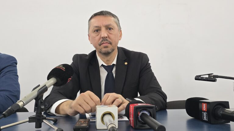 Ministrul Educației, Daniel David, și-a dat demisia. De ce pleacă ministrul după un an de mandat?