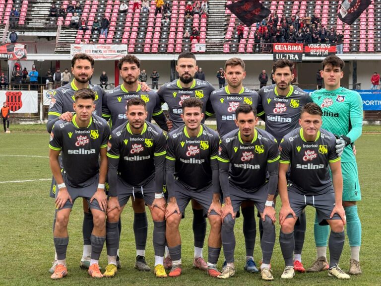 Victorie la Reşiţa. FC Bihor a câștigat meciul cu  3-2 şi a urcat pe podium