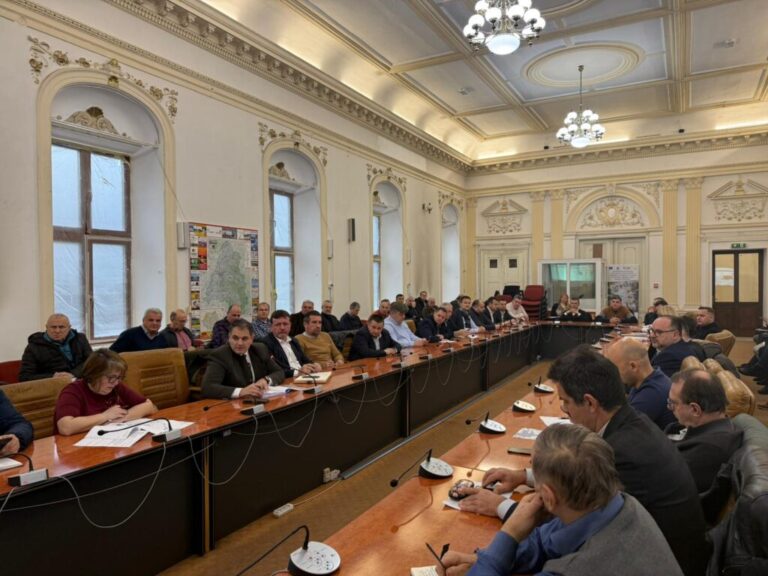 Prefectura Bihor a convocat 87 de primării pentru stabilirea zonelor prioritare de protecție a biodiversității