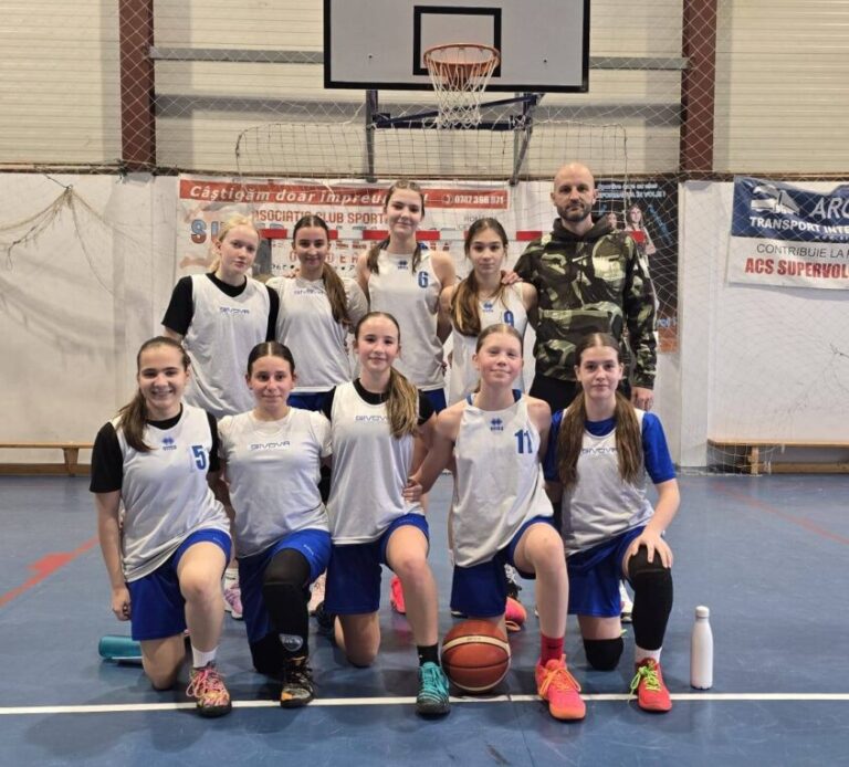Echipa de baschet fete a Școlii Gimnaziale „Oltea Doamna” a câștigat faza municipală a Olimpiadei Naționale a Sportului Școlar. Școala „Dacia”, locul II. (FOTO)