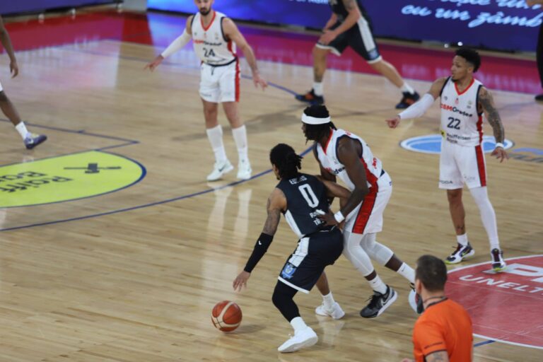 Suntem în Finală! Derby infernal între CSM Oradea și CSM Târgu Mureș. Luptăm cu U BT Cluj-Napoca pentru marele trofeu