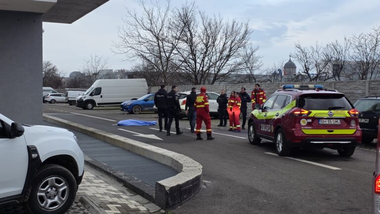 Directorul Colegiului „Onisifor Ghibu” din Oradea, despre elevul de 13 ani decedat după ce a căzut de pe bloc: „Era un copil foarte bun, fără probleme la școală”