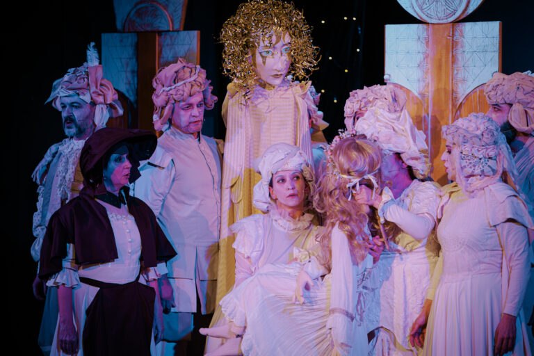 Teatrul „Szigligeti” din Oradea marchează Ziua Culturii Naționale prin Caravana „Luceafărul”