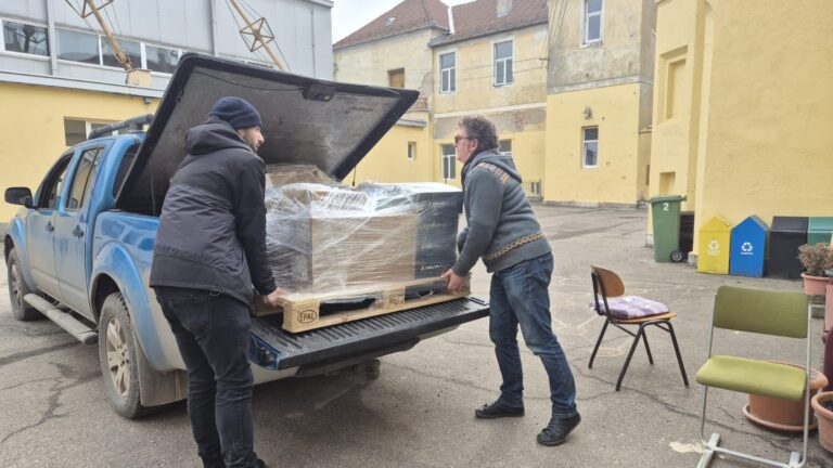 Echipamente de peste 130.000 lei pentru liceele tehnologice din Oradea și județ