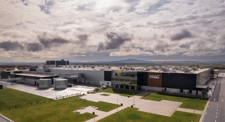 Premieră mondială în industria anvelopelor. Nokian Tyres Oradea a primit certificarea LEED Gold