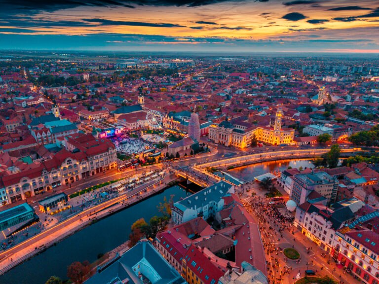 Oradea își răsfață turiștii și în 2026. Beneficii gratuite și reduceri, prin campania „Oradea cu drag”