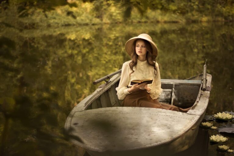 Descoperă frumusețea și forța femeii prin fotografie. Expoziții internaționale de 8 martie, la Oradea