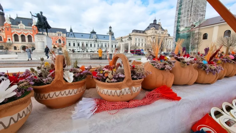 Susțineți micii comercianți! Standurile cu flori și mărțișoare din Oradea își așteaptă cumpărătorii. Vezi unde sunt (FOTO)