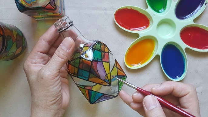 Atelier picto-vitraliu pentru toate vârstele, la Muzeul Țării Crișurilor