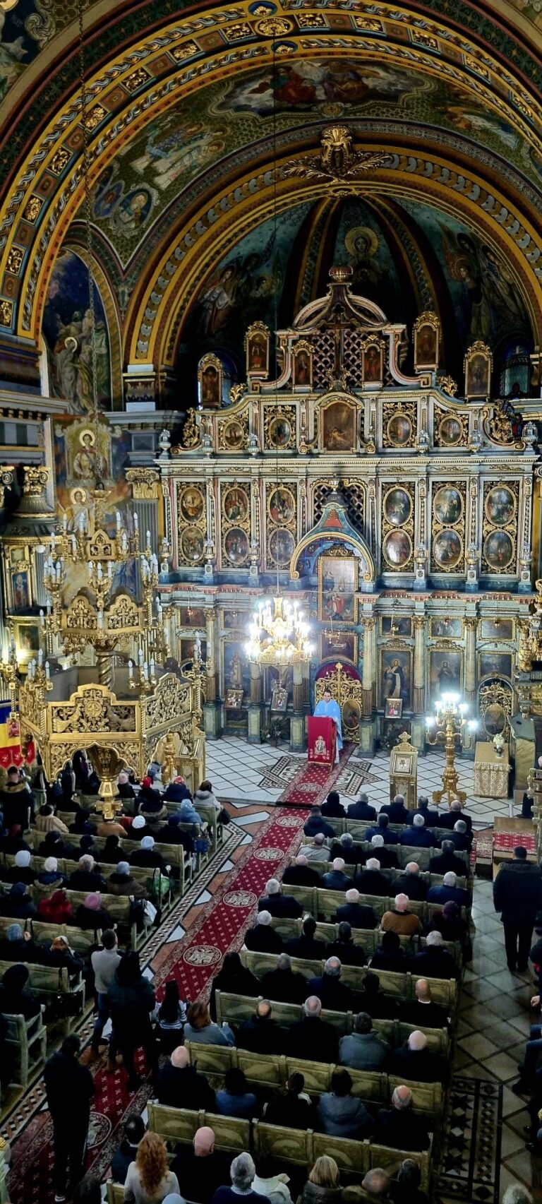 Teatrul Arcadia și Biserica cu Lună din Oradea vor fi reabilitate