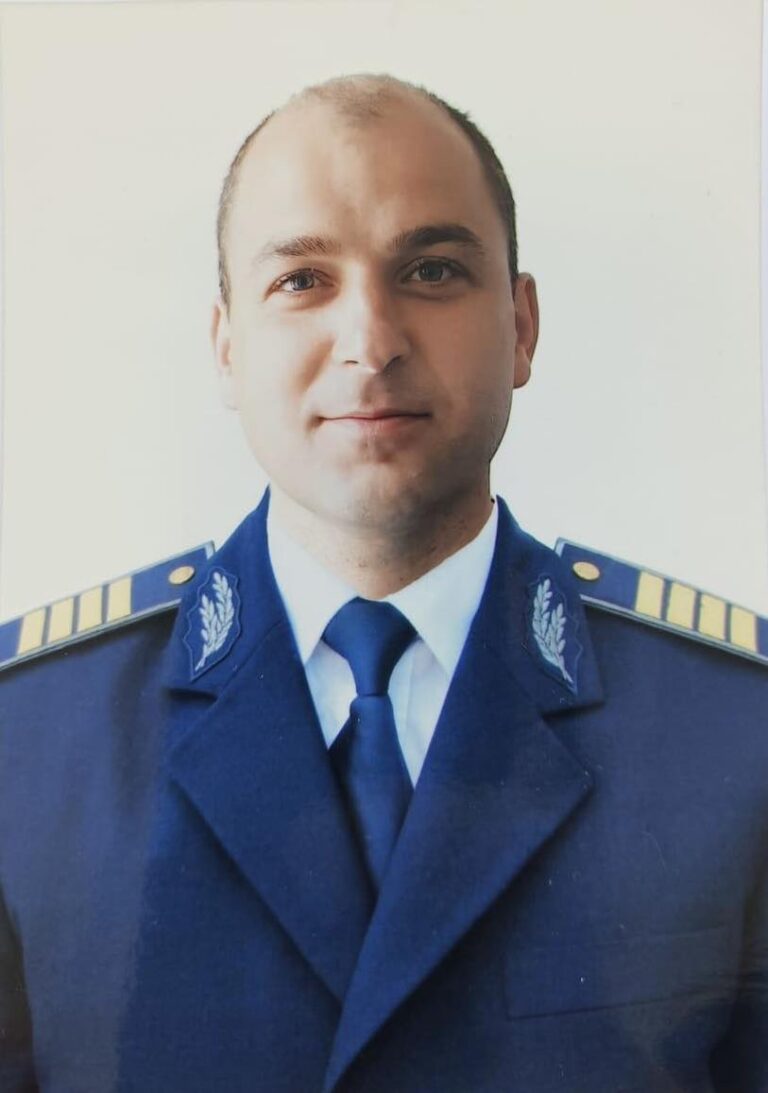 Un polițist de frontieră, din vestul țării, a murit la 41 de ani. Lasă în urmă patru copii