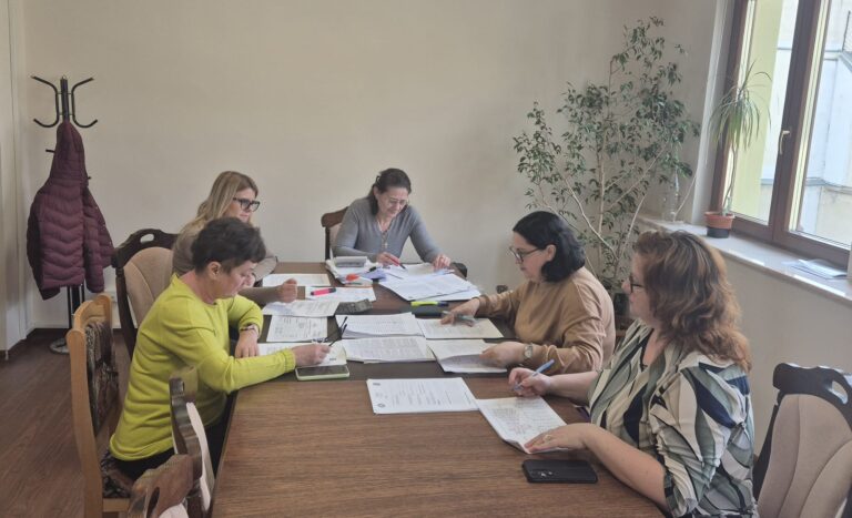 Lovitură dură pentru administrația din Bihor. Peste 1.600 de posturi „dispar” până la 1 iulie 2026