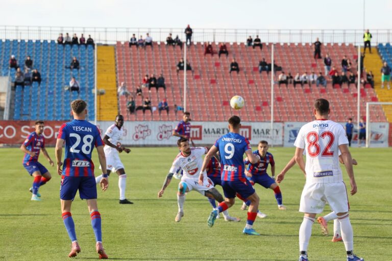 Fotbalul, deturnat de scandal. FC Bihor cere adevărul despre arbitraj și acuză jocurile din culise