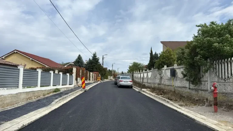 Încă o stradă din Oradea, modernizată