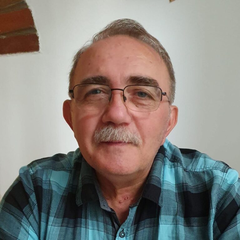 Doliu la Facultatea de Protecția Mediului din Oradea. A murit profesorul Vasile Laslo